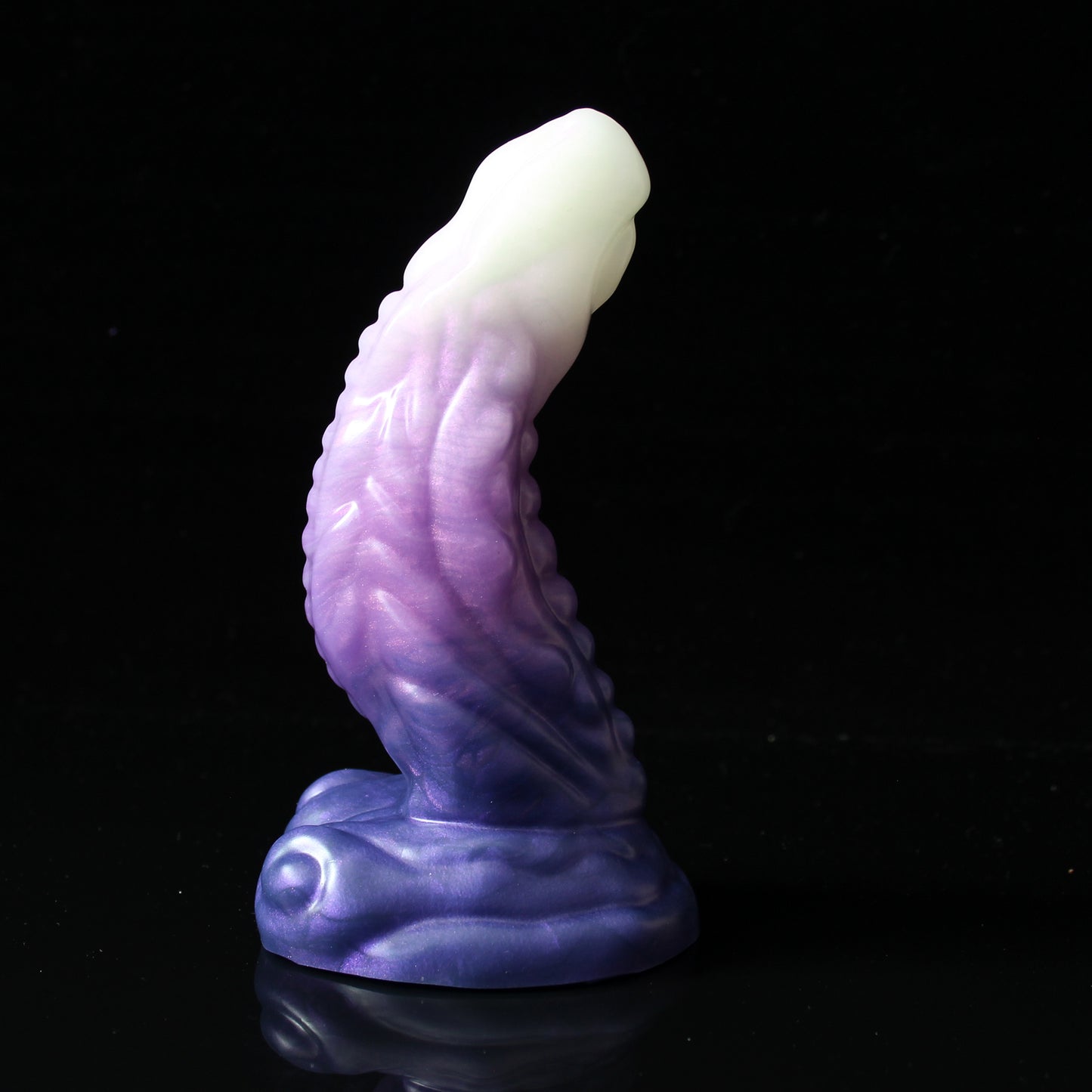 Outlander - Size Mini - Medium Soft Firmness (GITD)