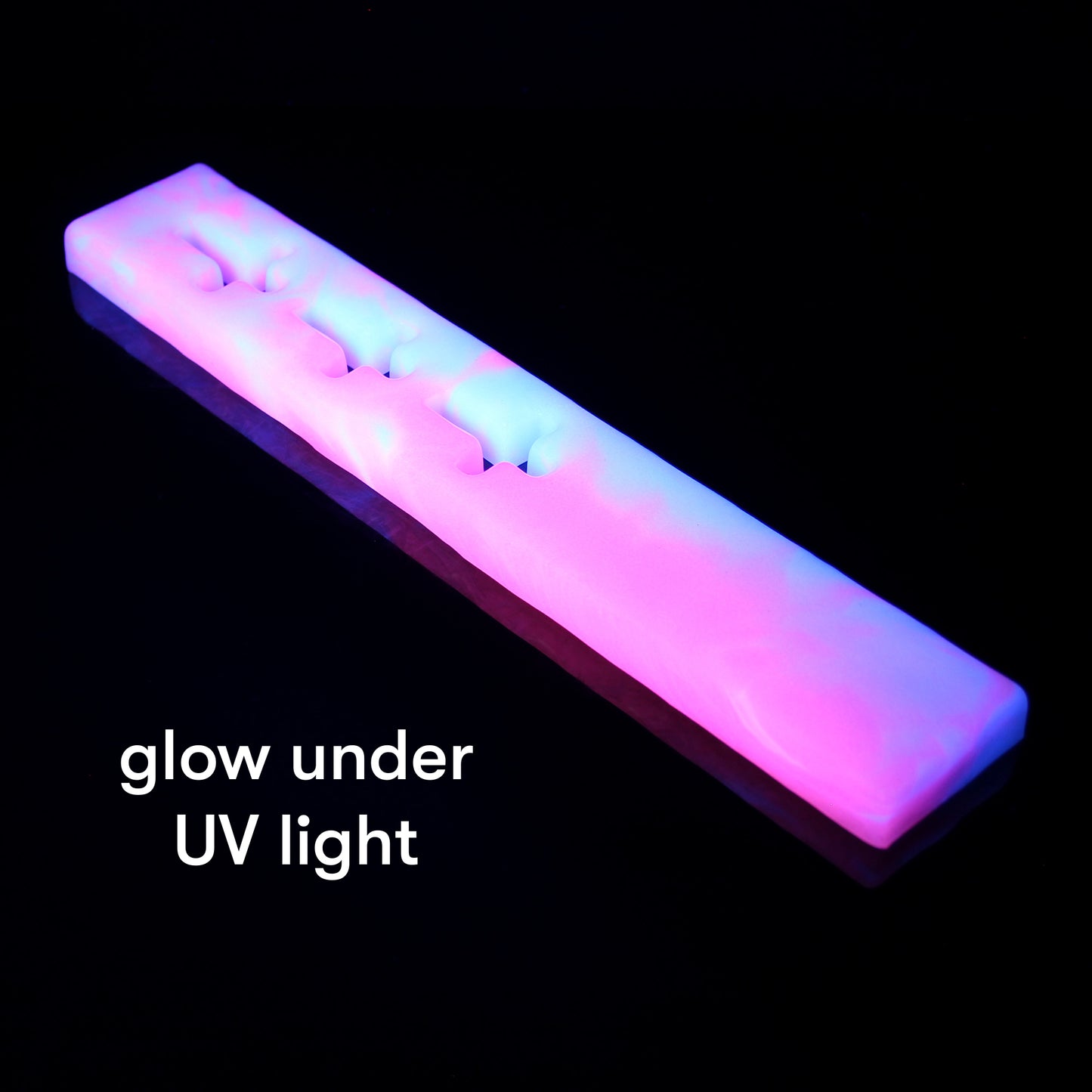 Spanking Stripe: Faith - Ready-Made (UV-reactive)